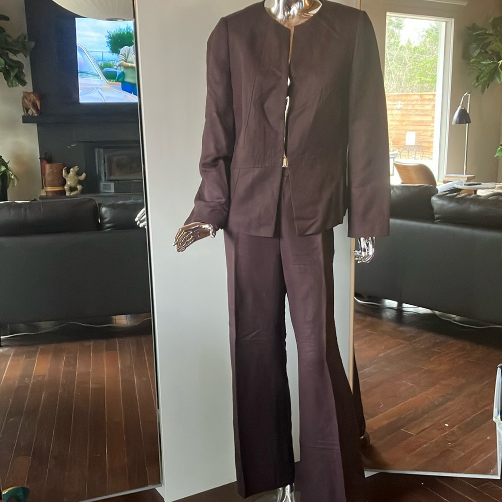 Women’s suit by PLANET